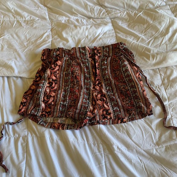 Red Patterned Shorts - Picture 1 of 4